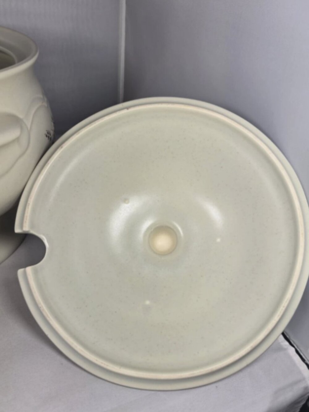 Vintage Pfaltzgraff USA Heirloom Soup Tureen 160 3.5 Qt Stoneware Floral w/ Lid - Picture 7 of 11